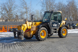 Телескопический погрузчик JCB 535-125 2017 г.55 кВт,2744 м/ч. №5135