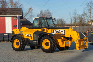 Телескопический погрузчик JCB 535-140 2015 г. 55 кВт 4721 м/ч. № 5640