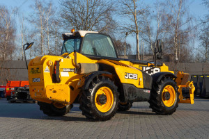Телескопический погрузчик JCB 535-140 2015 г. 55 кВт 4721 м/ч. № 5640