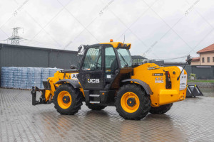 Телескопический погрузчик JCB 535-140 2015 г. 55 кВт 4721 м/ч. № 5640 B