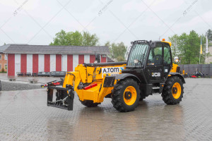 Телескопический погрузчик JCB 535-140 2015 г. 55 кВт 4721 м/ч. № 5640 B