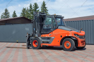 Вилочный погрузчик Linde HT120DS 2017 г. 150 кВт. 7587 м/ч., №4393