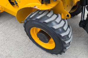 Погрузчик JCB 520-40 2014 г. 4755 м/ч. 