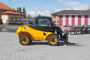 JCB 520-40 2014 y. 36,3 kW.4757 m/h. №6461