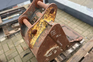 Ківш для екскаватора 43 см (253)