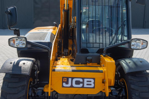 Погрузчик JCB 525-60 Hi-Viz 2017 г. 56 кВт. 2765 м/ч., №4392