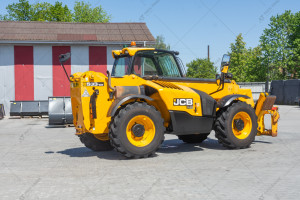 Телескопический погрузчик JCB 533-105 2018 г. 55 кВт * 5973 м/ч.№ 5271