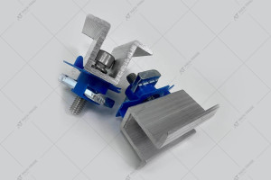 Притиск Z30 в зборі (гвинт оцинкований + гайка монтажна + фіксатор)