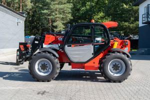 Телескопический погрузчик Manitou MT933 2023 г. 55,4 кВт. 2,9 м/ч., №3852 