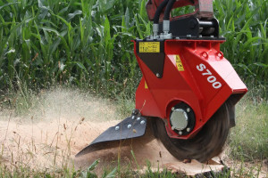 Мульчер подрібнювач пнів для екскаватора Prinoth BEAVER S700e 