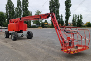 Колінчастий підіймач Haulotte HA260PX 2014 р. 33 кВт 4193 м/год.