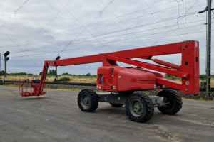 Колінчастий підіймач Haulotte HA260PX 2014 р. 33 кВт 4193 м/год.