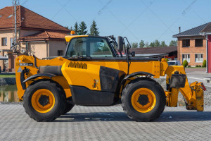 Телескопический погрузчик JCB 533-105 2017 г. 55 кВт. 6077 м/ч., №4767 B