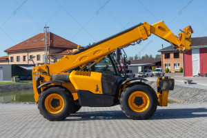 Телескопический погрузчик JCB 533-105 2017 г. 55 кВт. 6077 м/ч., №4767 B