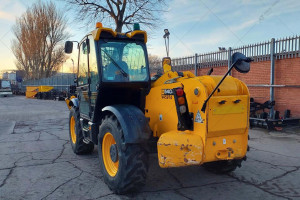 Телескопический погрузчик JCB 540-140 2017 г. 55 кВт 6997 м/ч.