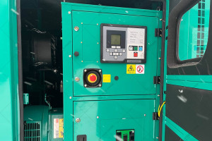 Дизельный генератор Cummins C220D5e 176/160 кВт