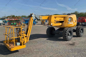 Коленчатый подъемник Haulotte HA16PX 4WD 2014 г. 2376 м/ч.