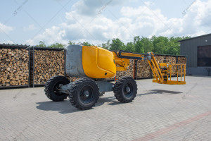 Коленчатый подъемник Haulotte HA16PX 4WD 2014 г. 2378 м/ч. №5318