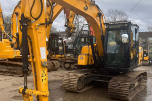 Гусеничний екскаватор JCB JS145LC+ 2018 р. 81 кВт 6706 м/год.