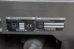Мини экскаватор Volvo EC27C 2017 г. 20,4 кВт. 2764 м/ч., № 3668 БРОНЬ