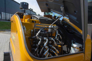 Мини экскаватор XCMG XE60G PRO 2025 г. 10 м/ч.