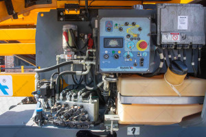 Коленчатый подъемник Haulotte HA16RTJ 2016 г.6434 м/ч. № 5513