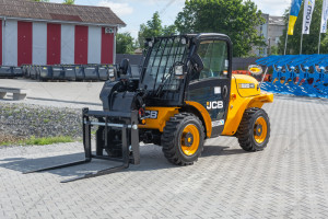 JCB 520-40 2017 y. 36 kW 1206 m/h.№ 5276