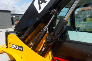 JCB 520-40 2017 y. 36 kW 1206 m/h.№ 5276