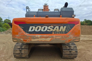 Гусеничний екскаватор Doosan DX340 LC 2018 р. 213 кВт 6135 м/год.