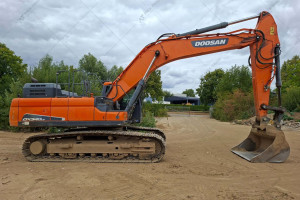 Гусеничний екскаватор Doosan DX340 LC 2018 р. 213 кВт 6135 м/год.