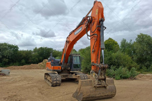 Гусеничний екскаватор Doosan DX340 LC 2018 р. 213 кВт 6135 м/год.