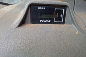 Гусеничний екскаватор Doosan DX340 LC 2018 р. 213 кВт 6135 м/год.