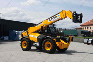 Телескопический погрузчик JCB 540-140 2016 г. 55 кВт. 3183 м/ч. №5988 B