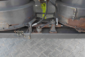 Комбайн СLAAS LEXION 580 2004 г. 316 кВт 3604/2704  м/ч. с жаткой V900 и прицепом CLAAS №5089