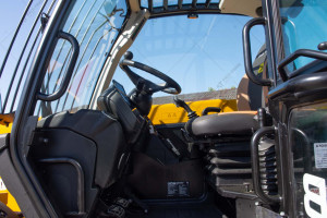 JCB 540-200 2017 y. 55 kW * Sway Joy 4957 m/h., №5250 B