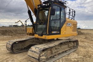 Гусеничный экскаватор JCB JS220XL 2021 г. 129 кВт 2818 м/ч.