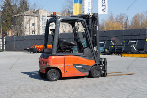 Вилочный погрузчик Linde E16P-02 2017 г. 12055 м/ч.,  № 5203