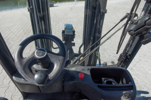 Вилочный погрузчик Linde E16P-02 2017 г. 12055 м/ч.,  № 5203