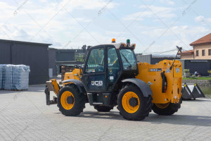 Телескопический погрузчик JCB 533-105 2016 г. 55 кВт * 8655 м/ч., №4345
