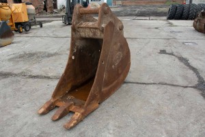 Excavator bucket 60 cm (172)
