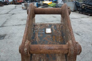 Excavator bucket 60 cm (172)