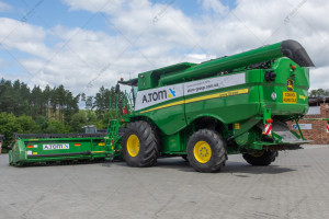 Комбайн John Deere S770 2022 г. 930/590 м/ч. №5320 (без жатки)