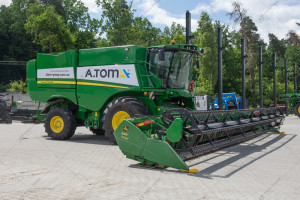Комбайн John Deere S770 2022 г. 930/590 м/ч. №5320 (без жатки)