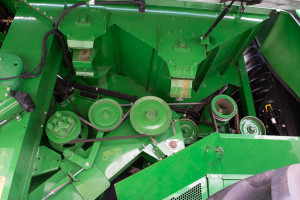 Комбайн John Deere S770 2022 г. 930/590 м/ч. №5320 (без жатки)