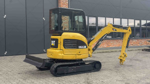 Мини экскаватор Cat 303C 2009 г. 22 кВт. 2224 м/ч., №5255