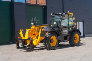 Телескопический погрузчик JCB 533-105 2015 г. 55 кВт. 5066,8 м/ч., №4095 