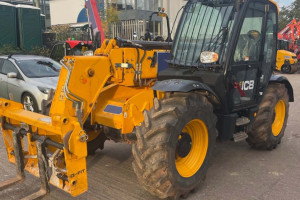 Телескопічний навантажувач JCB 535-95 2023 р. 55 кВт * Дж 354 м/год.