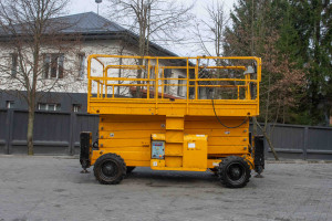 Самохідний ножичний підіймач Haulotte H18SX  2015 р. № 5682