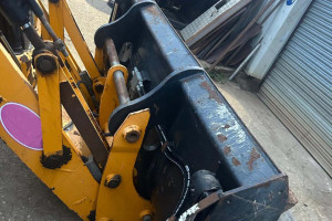 Екскаватор навантажувач JCB 3CX 2015 р. 68 кВт 5500 м/год.