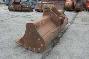 Ковш планировочный JCB JS220 (138)